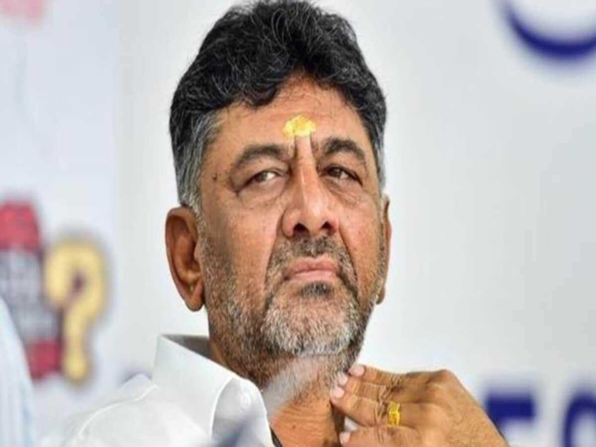 शिवकुमार के खिलाफ आय से अधिक संपत्ति का केस रद्द करने से सुप्रीम कोर्ट का इनकार